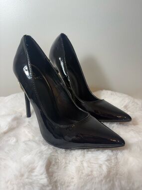 Scene 6 Women's Black Patent Pointed-Toe Stiletto Heels